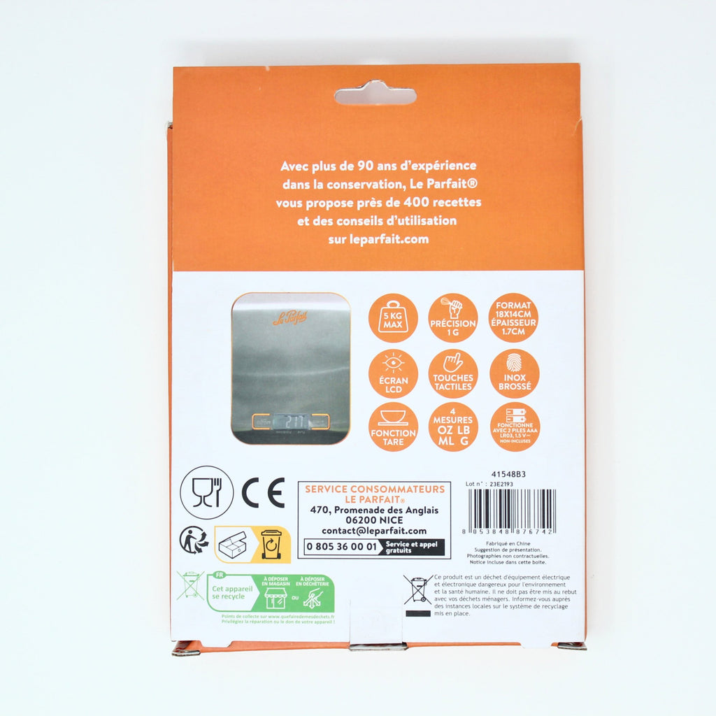 Le Parfait kitchen scale retail packaging - back showing French copy and feature icons.