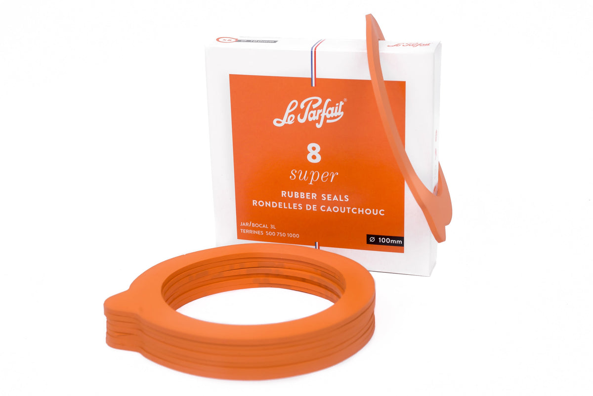 8-pack box of 100mm Le Parfait Super rubber seals with an orange gasket stack, sized for 3L jars and 500/750/1000ml terrines.
